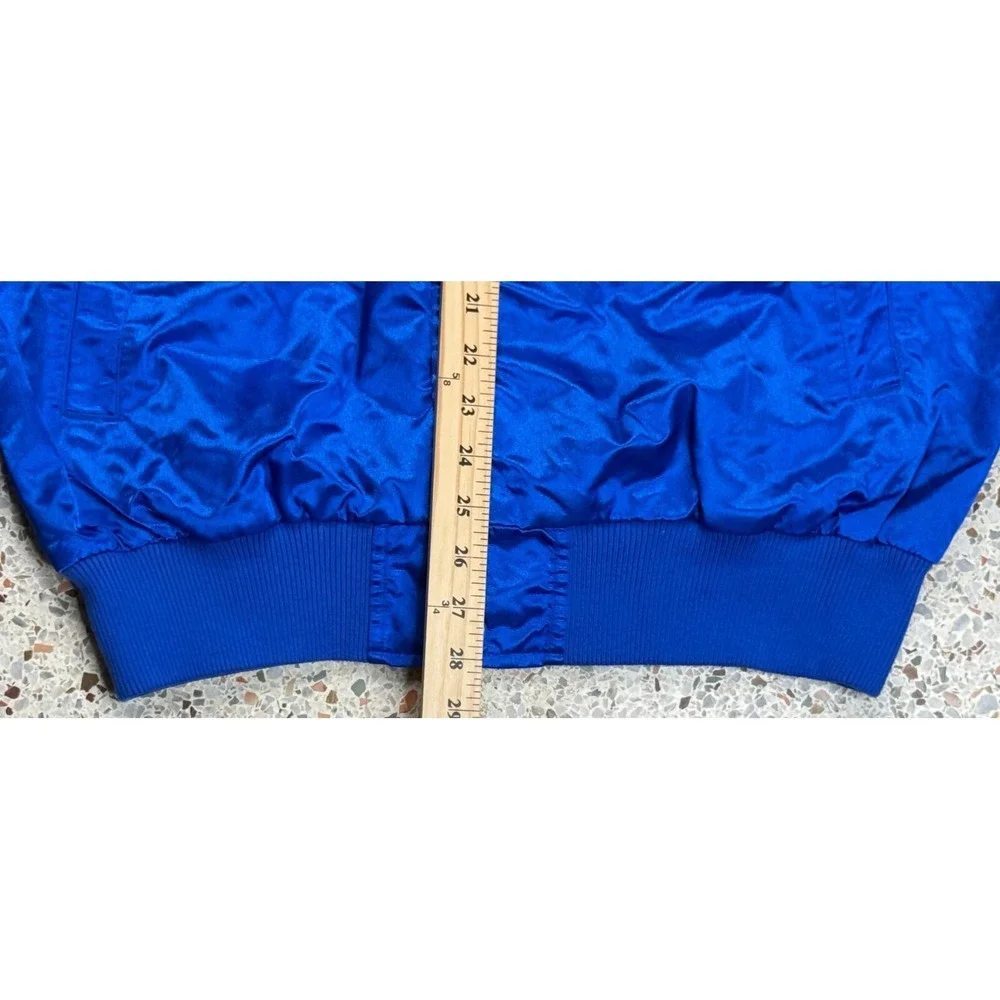 Starter‎ NBA New York Knicks Rare & Vintage Satin Bomber Jacket Size Medium